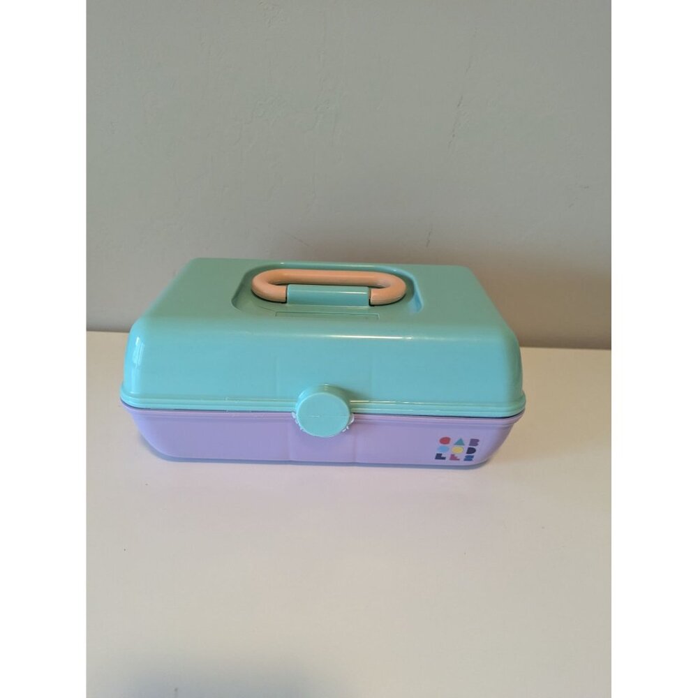 Caboodles Pretty in Petite Case Pastel Plastic Organizer Box With Mirror & Compa